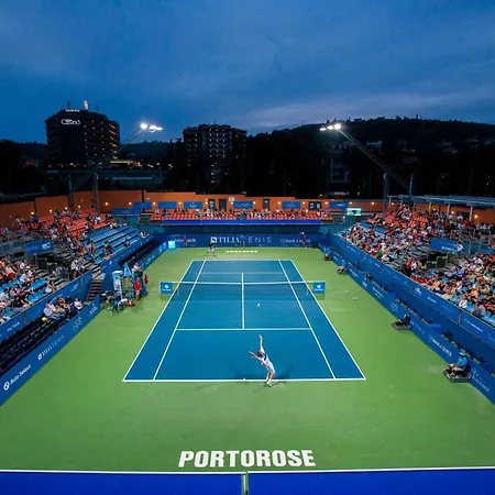 Bådhotel Floating Sea House