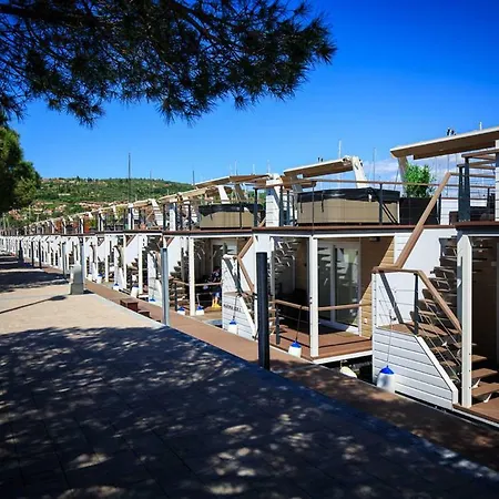 Botel Floating Sea House Portoroz