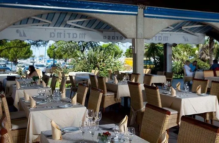 Floating Sea House *